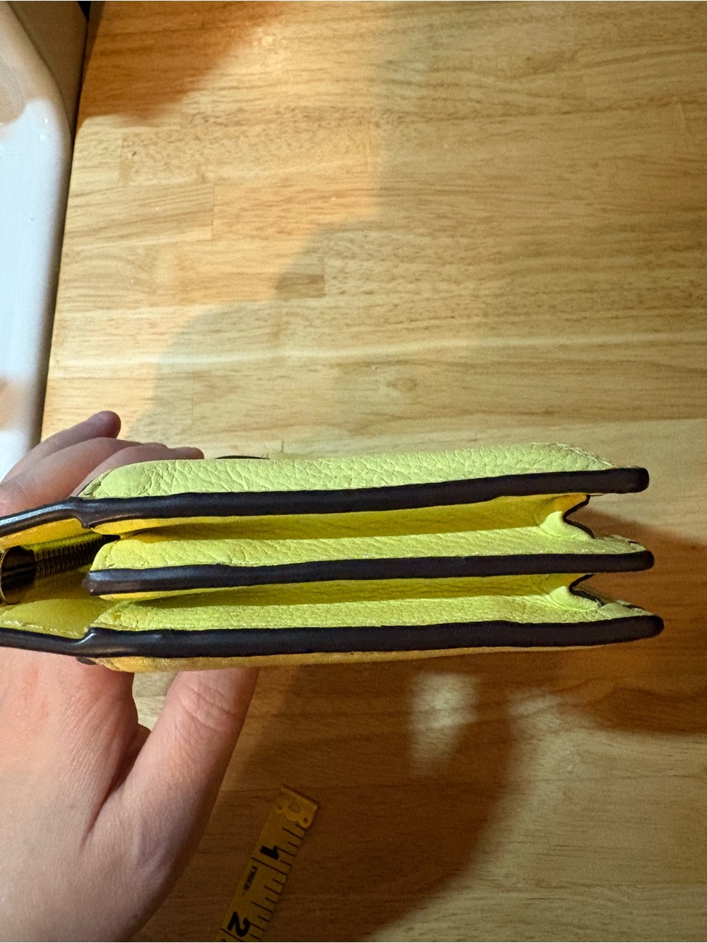 Kate Spade yellow leather wallet crossbody bag - Picture 9 of 16